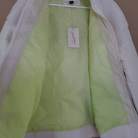 Women's Sherpa Jacket - Universal Thread Cream Size M - Picture 8 of 10